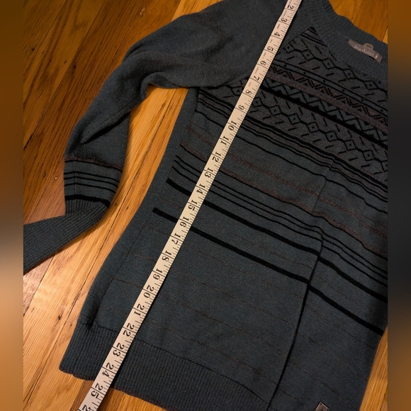 Patterned Blue Smartwool Sweater - Picture 7 of 7